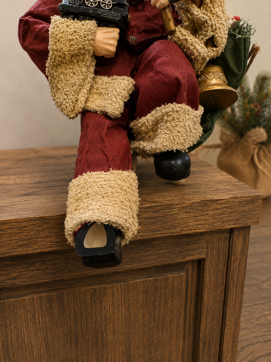 Vintage-Style Sitting Santa Claus Shelf Sitter with Toy Train, Bell & Gift Sack