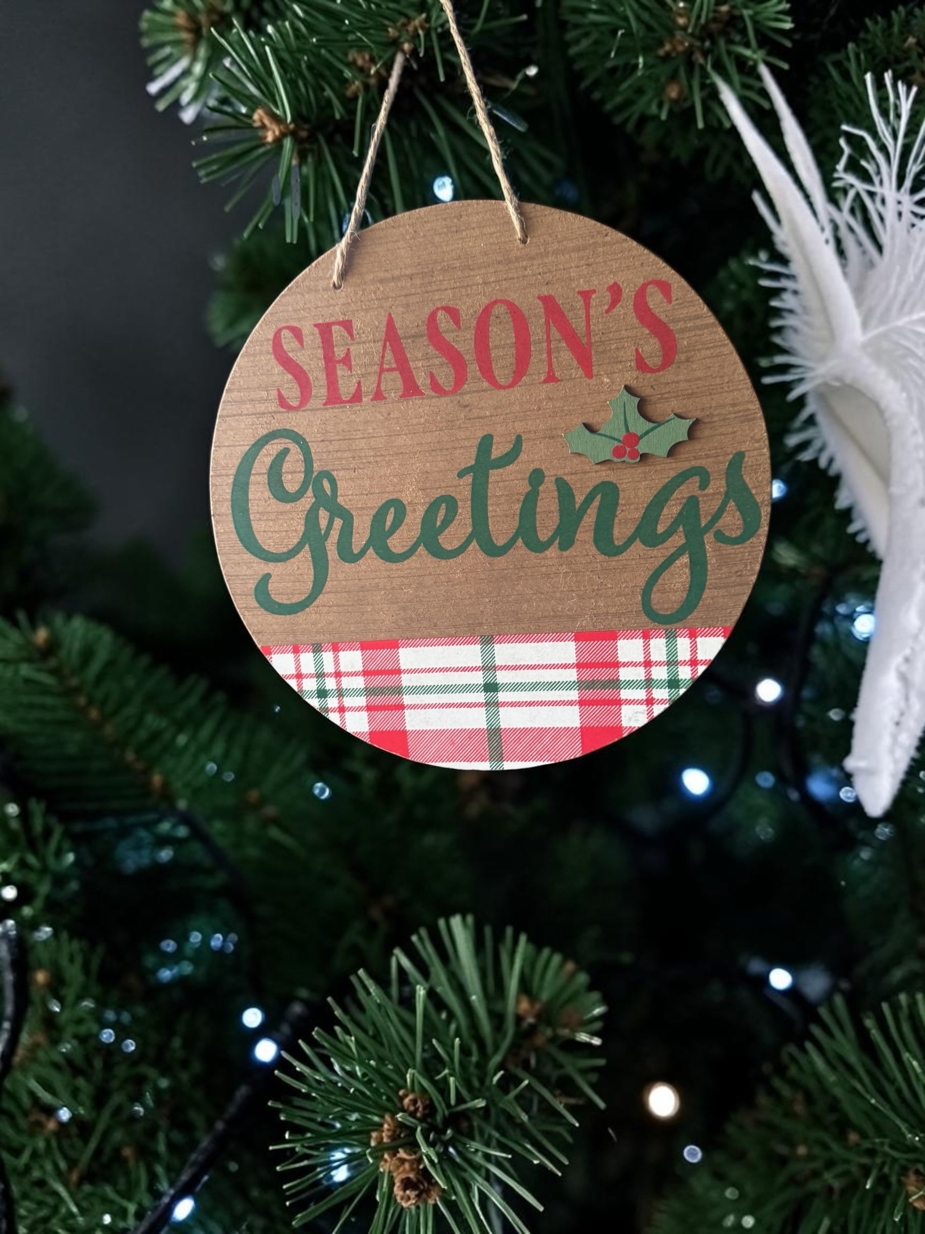 Round Wooden Season's Greetings Holiday Wall Hanging Sign