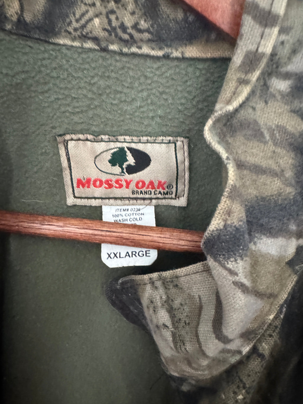 Original photo of Mossy Oak Brand Camo 100% Cotton XXLARGE tag