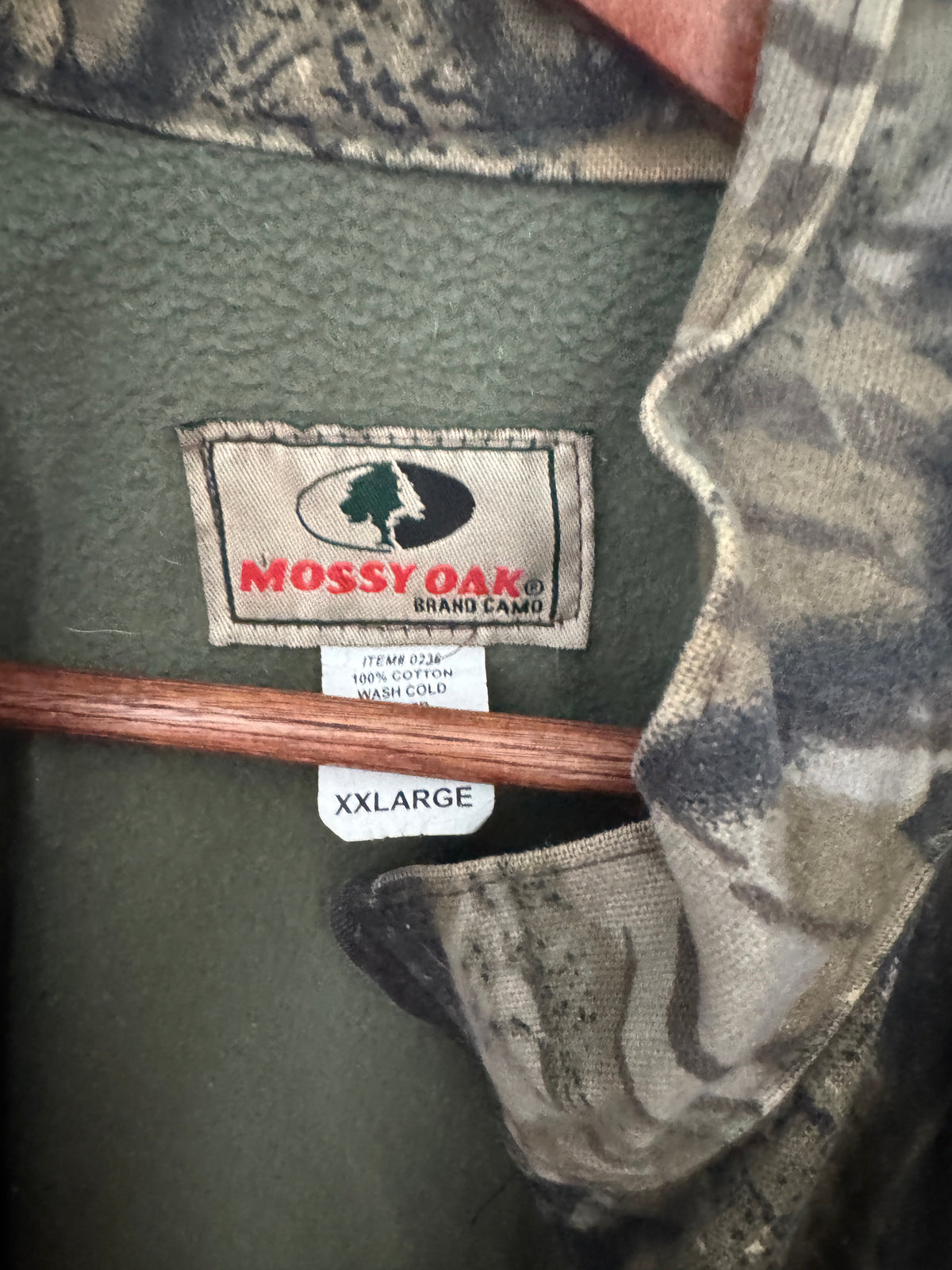 Original photo of Mossy Oak Brand Camo 100% Cotton XXLARGE tag